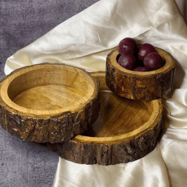 Set of 3 Handmade Serving Bowls Natural Bark Finish